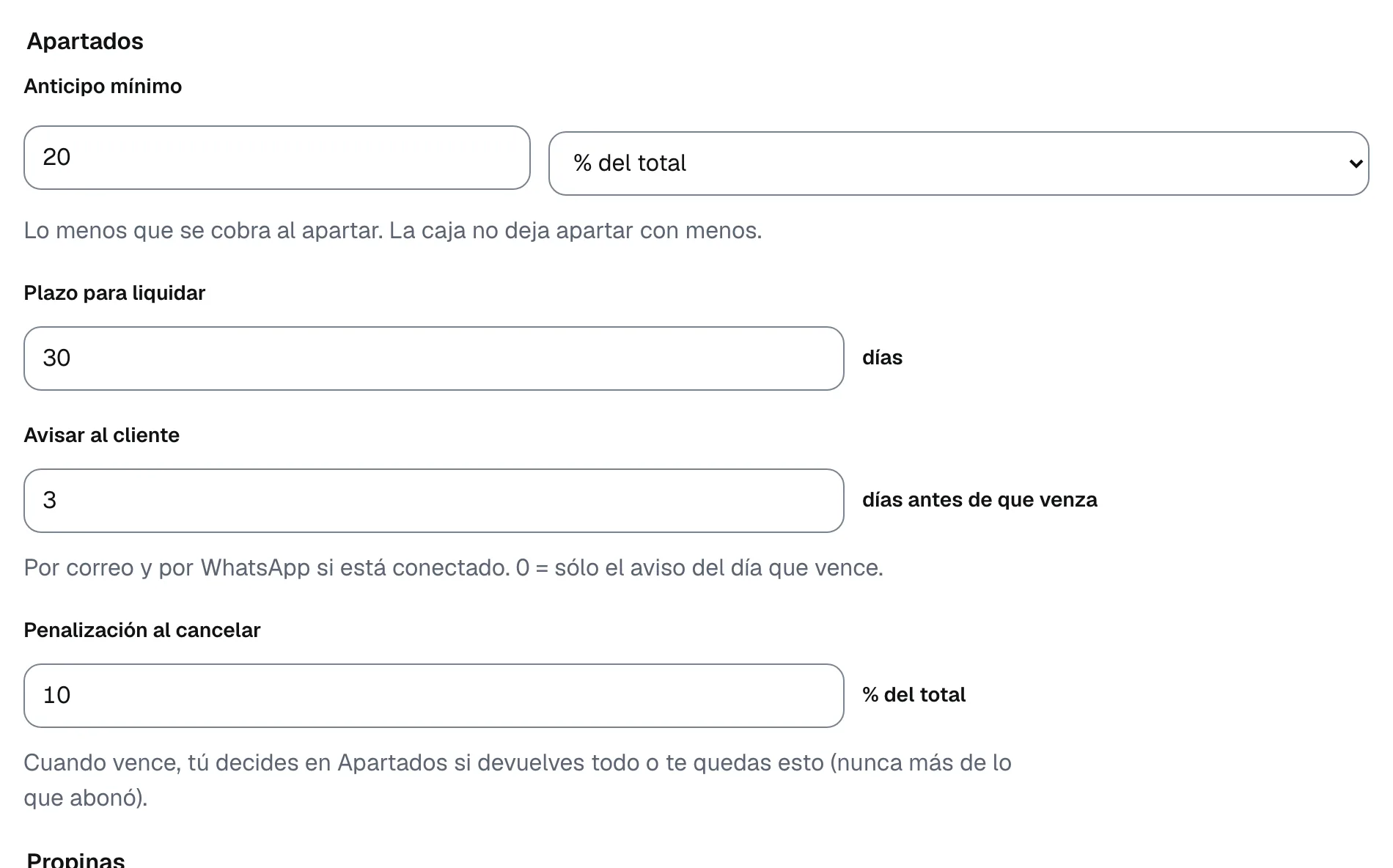 Los ajustes de apartados: anticipo mínimo de 20 % del total, plazo de 30 días, aviso 3 días antes y penalización de 10 %