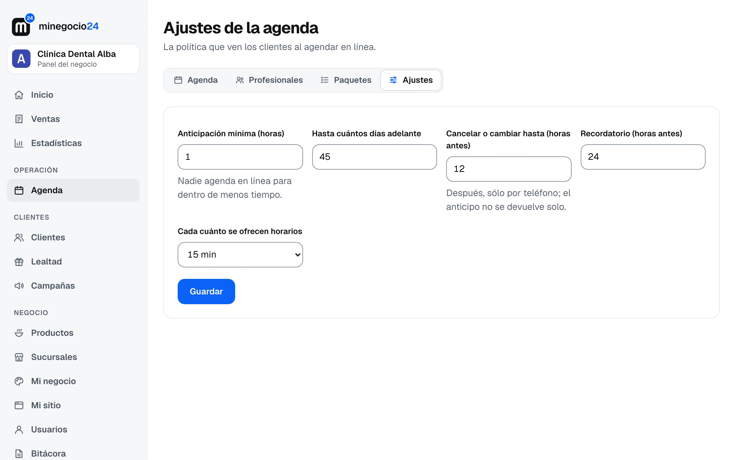 Ajustes de la agenda con anticipación mínima de 1 hora, 45 días adelante, cancelar hasta 12 horas antes, recordatorio 24 horas antes y horarios cada 15 minutos