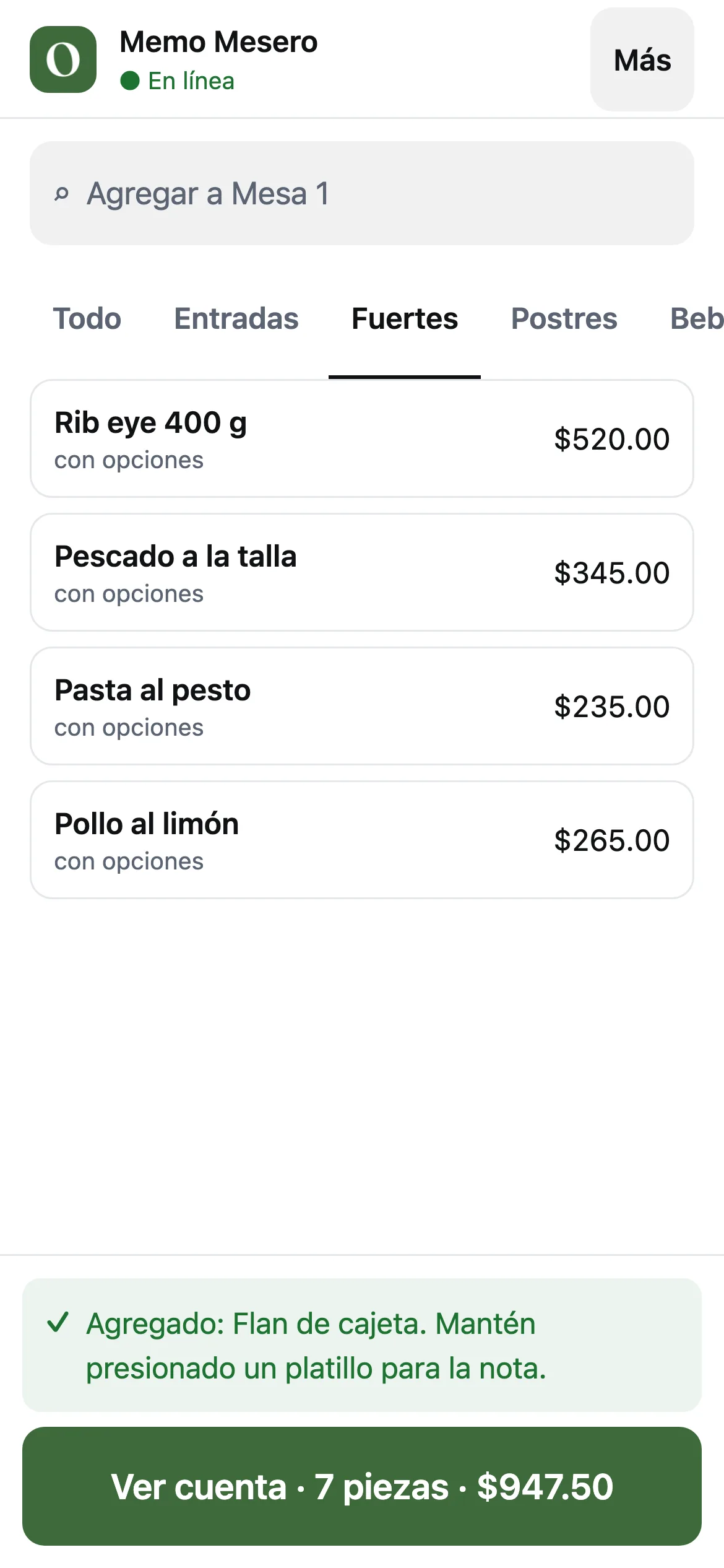 El menú en el comandero, en la categoría Fuertes, con el aviso Agregado: Flan de cajeta y el botón Ver cuenta con 7 piezas