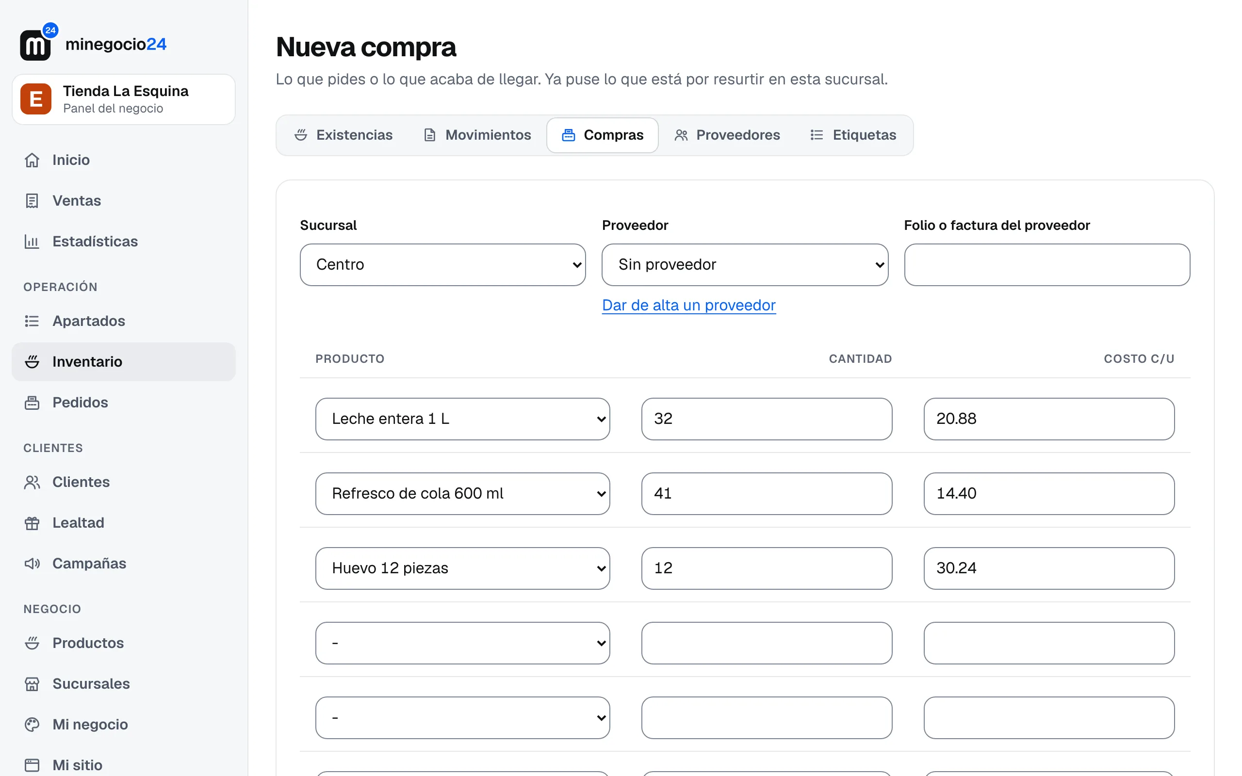Nueva compra con la leche, el refresco y el huevo que están por resurtir ya puestos